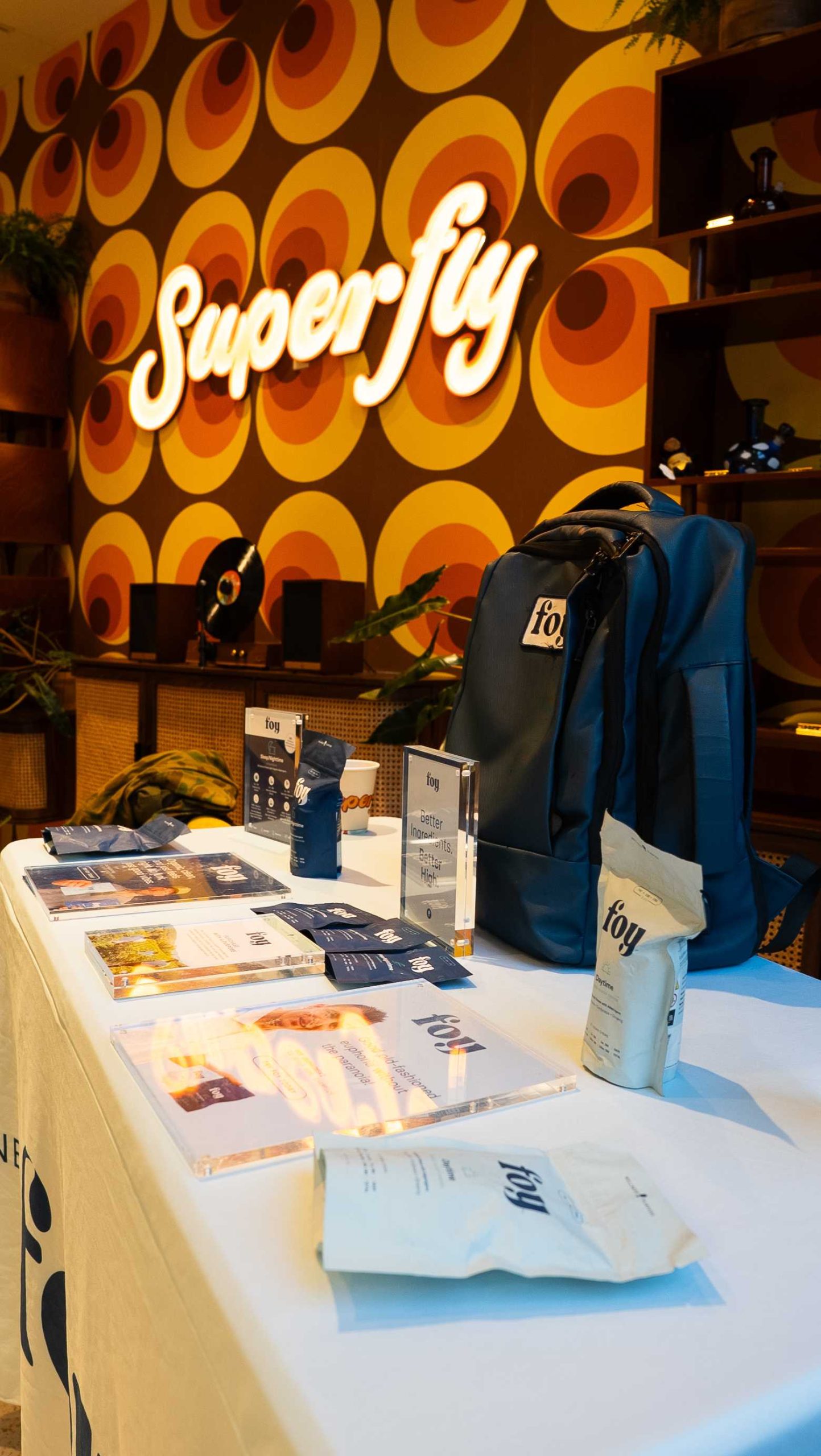 superfly_interior_manhattan_dispensary_warm_lighting_cozy_decor