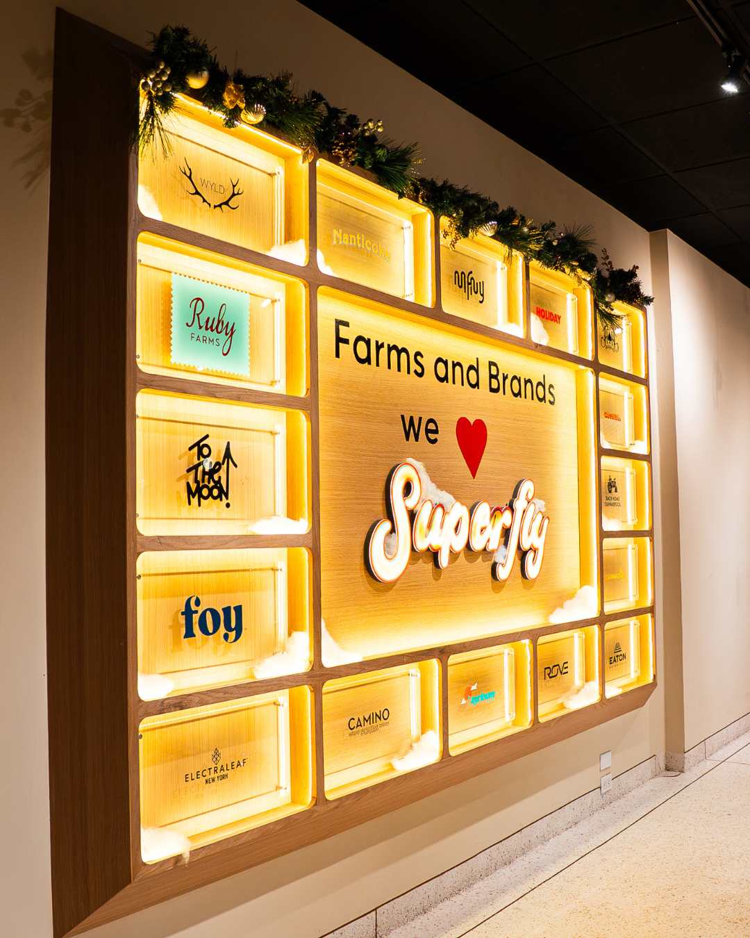 manhattan_dispensary_friendly_staff_guidance_superfly